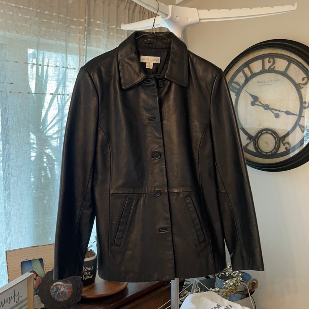 Casual Corner, Size S, Genuine Leather jacket